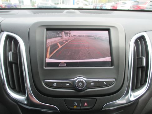 Used 2024 Chevrolet Equinox LT w/ LPO, Floor Liner Package image 19