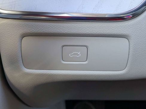 New 2026 Volvo XC60 B5 Ultra w/ Protection Package Premier AWD/4WD image 35
