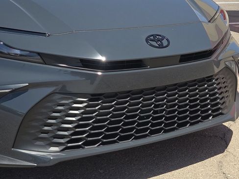New 2026 Toyota Camry SE w/ Convenience Package FWD image 7