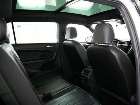 Used 2022 Volkswagen Tiguan SE R-Line FWD image 37