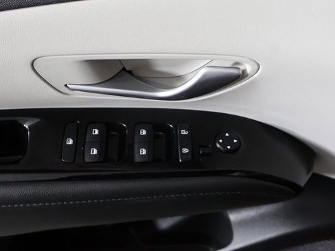 Used 2023 Hyundai Tucson Limited image 37