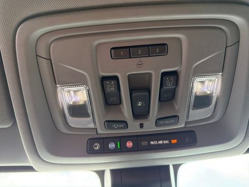 Used 2019 GMC Sierra 1500 Denali w/ Technology Package AWD/4WD image 40
