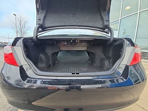 Used 2017 Toyota Camry LE image 26