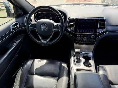 Used 2020 Jeep Grand Cherokee Limited RWD image 19