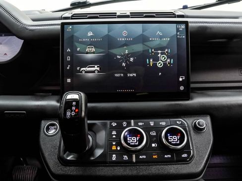 Used 2022 Land Rover Defender 110 X-Dynamic HSE AWD/4WD image 26