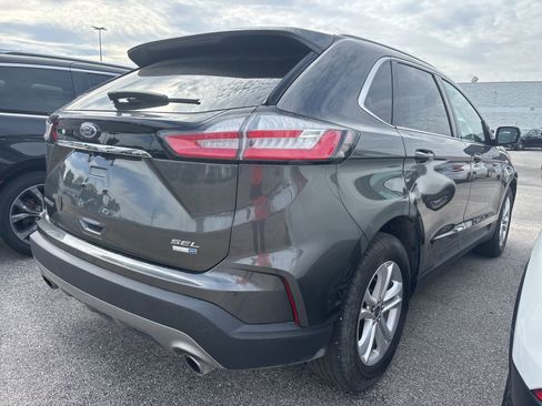 Used 2019 Ford Edge SEL w/ Equipment Group 201A image 4