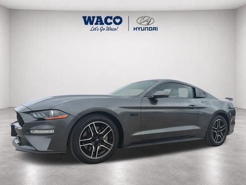 Used 2020 Ford Mustang GT Premium w/ Equipment Group 401A RWD image 4