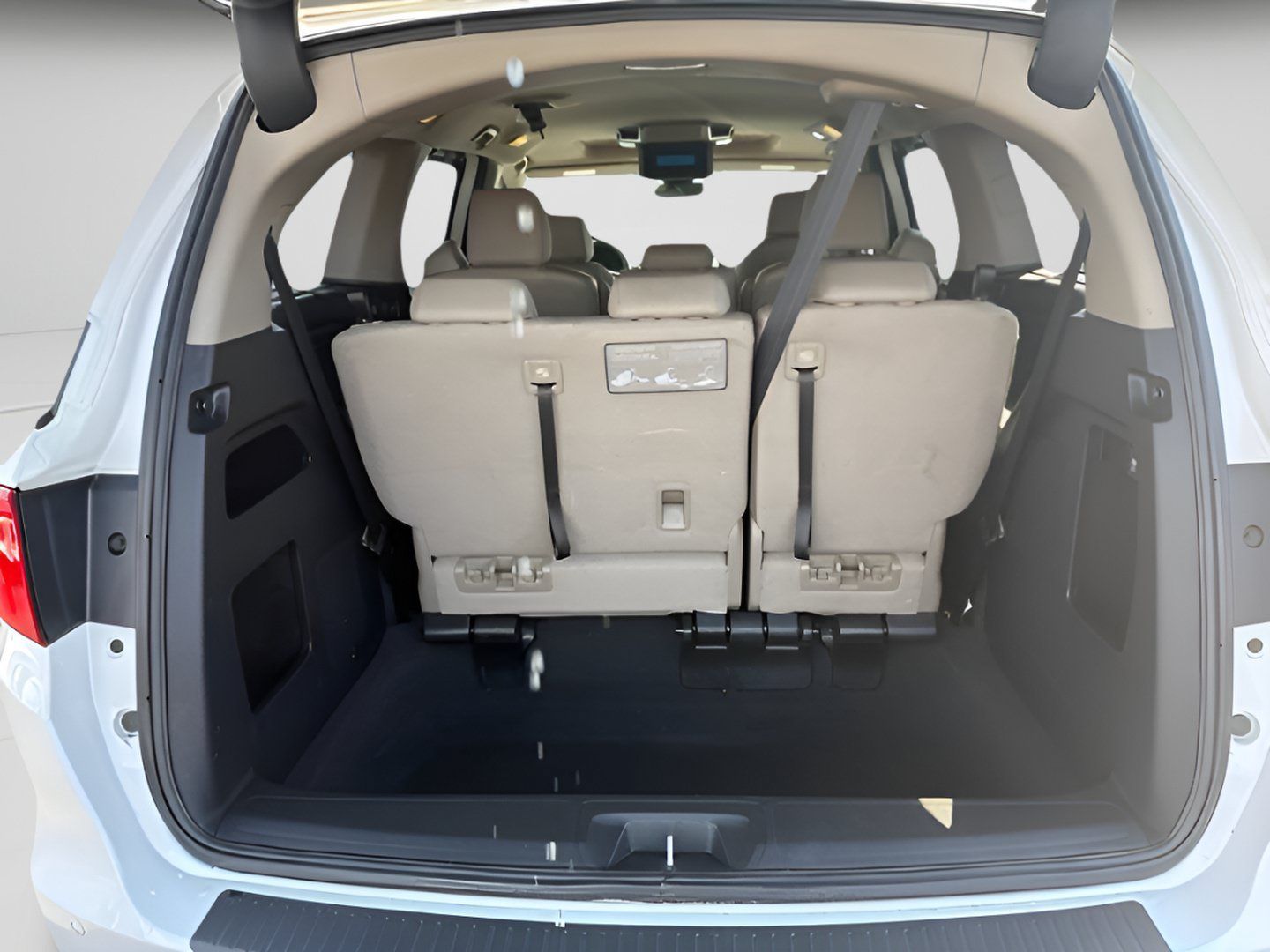 Used 2023 Honda Odyssey Touring image 14