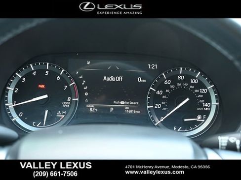 Used 2021 Toyota Highlander XLE AWD/4WD image 14