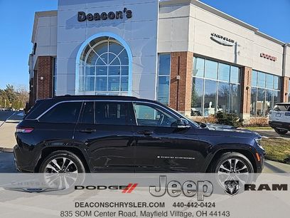 Used 2024 Jeep Grand Cherokee Overland