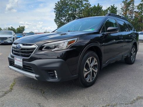 Used 2022 Subaru Outback Limited image 8