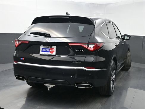 Used 2024 Acura MDX SH-AWD w/ Technology Package image 46