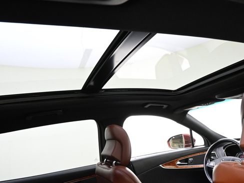 Used 2016 Lincoln MKX Reserve w/ Climate Package image 17