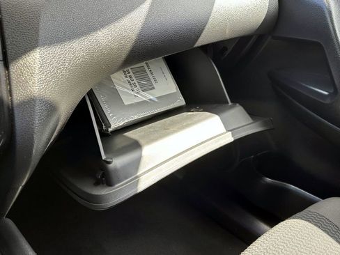 Certified 2022 Nissan Rogue Sport S image 36