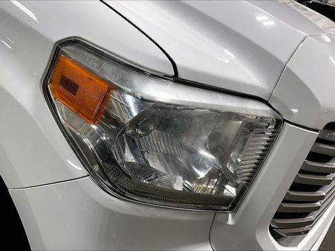 Used 2017 Toyota Tundra Platinum image 27