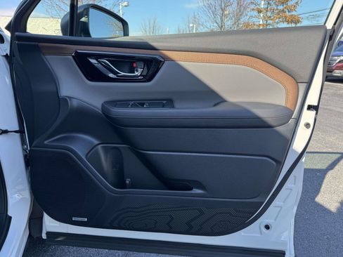 Certified 2025 Subaru Forester Sport w/ Popular Package image 8