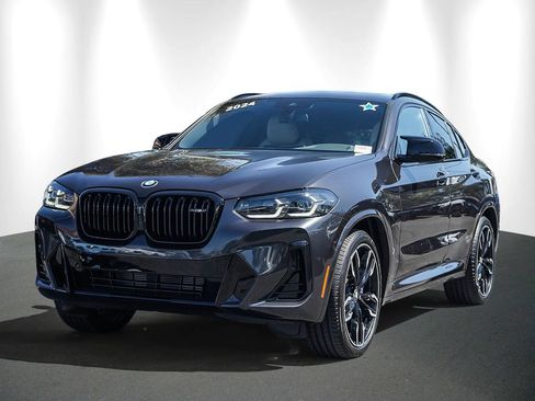 Certified 2024 BMW X4 M40i w/ Shadowloine Package AWD/4WD image 3