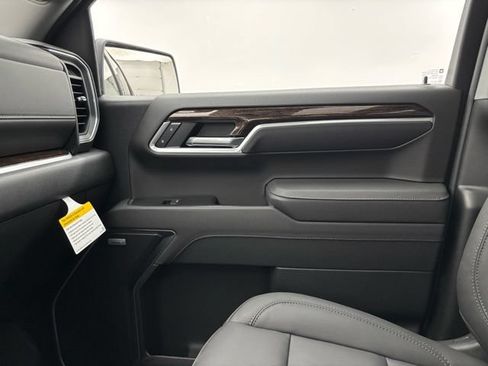 New 2026 GMC Sierra 1500 Elevation w/ Elevation Premium Package AWD/4WD image 38