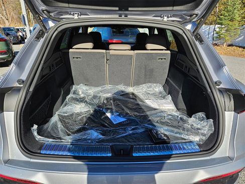 New 2025 Audi Q5 Premium Plus image 22