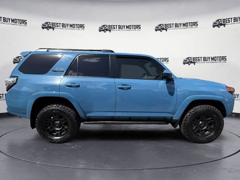 Used 2018 Toyota 4Runner 4WD image 9
