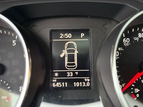 Used 2017 Volkswagen Jetta SE image 10