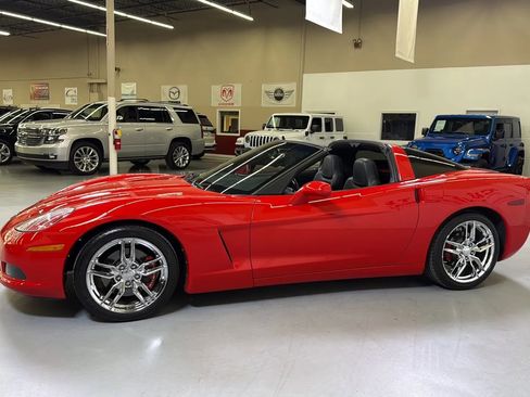 Used 2012 Chevrolet Corvette Coupe image 5