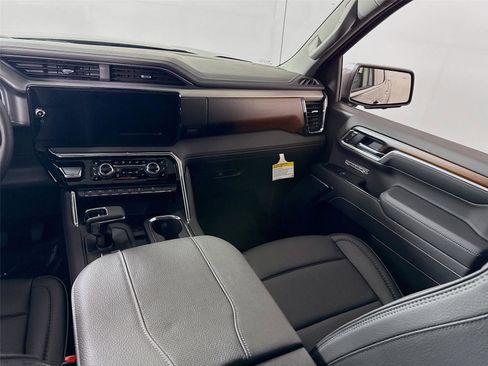 New 2026 GMC Sierra 1500 Denali image 19