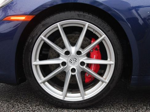 Used 2020 Porsche 911 Carrera 4S image 16