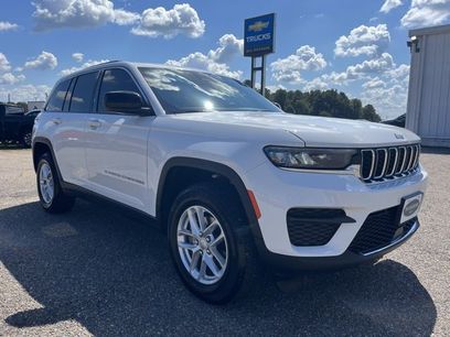Used 2025 Jeep Grand Cherokee Laredo X w/ Trailer Tow Package