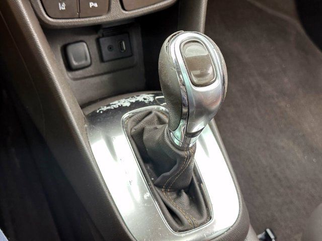 Used 2015 Buick Encore Premium FWD image 28