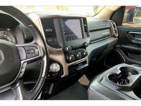 Used 2021 RAM 1500 Laramie w/ Off Road Group image 6