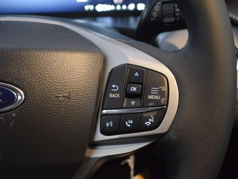 New 2026 Ford Explorer Active w/ Active Comfort Package image 10