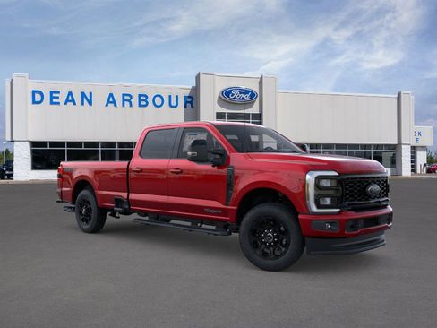 New 2026 Ford F250 Lariat w/ Black Appearance Package image 7