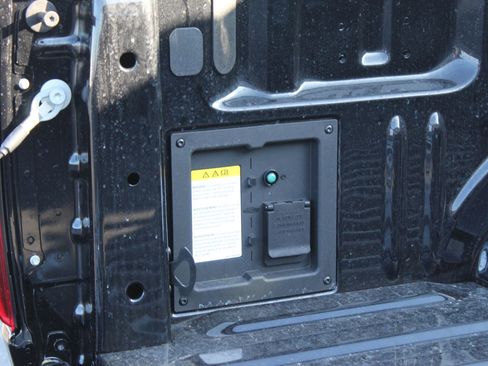 New 2025 Ford F150 XLT w/ Equipment Group 302A MID image 14