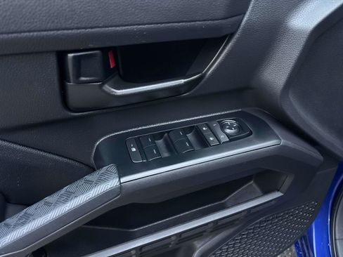 Used 2025 Toyota Tacoma SR5 image 16