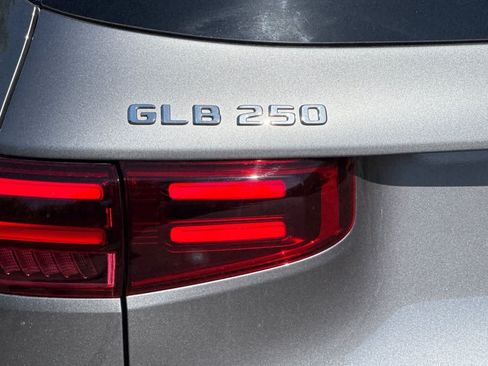 New 2026 Mercedes-Benz GLB 250 image 25