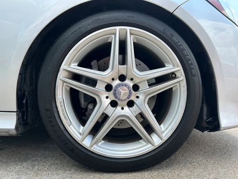 Used 2014 Mercedes-Benz E 350 Sedan image 31