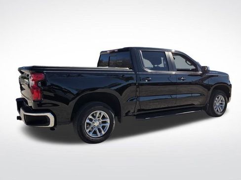 Used 2024 Chevrolet Silverado 1500 LT w/ Convenience Package II image 9