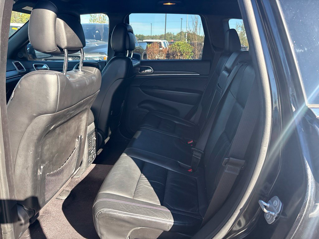 Used 2015 Jeep Grand Cherokee Limited w/ Trailer Tow Group IV AWD/4WD image 35