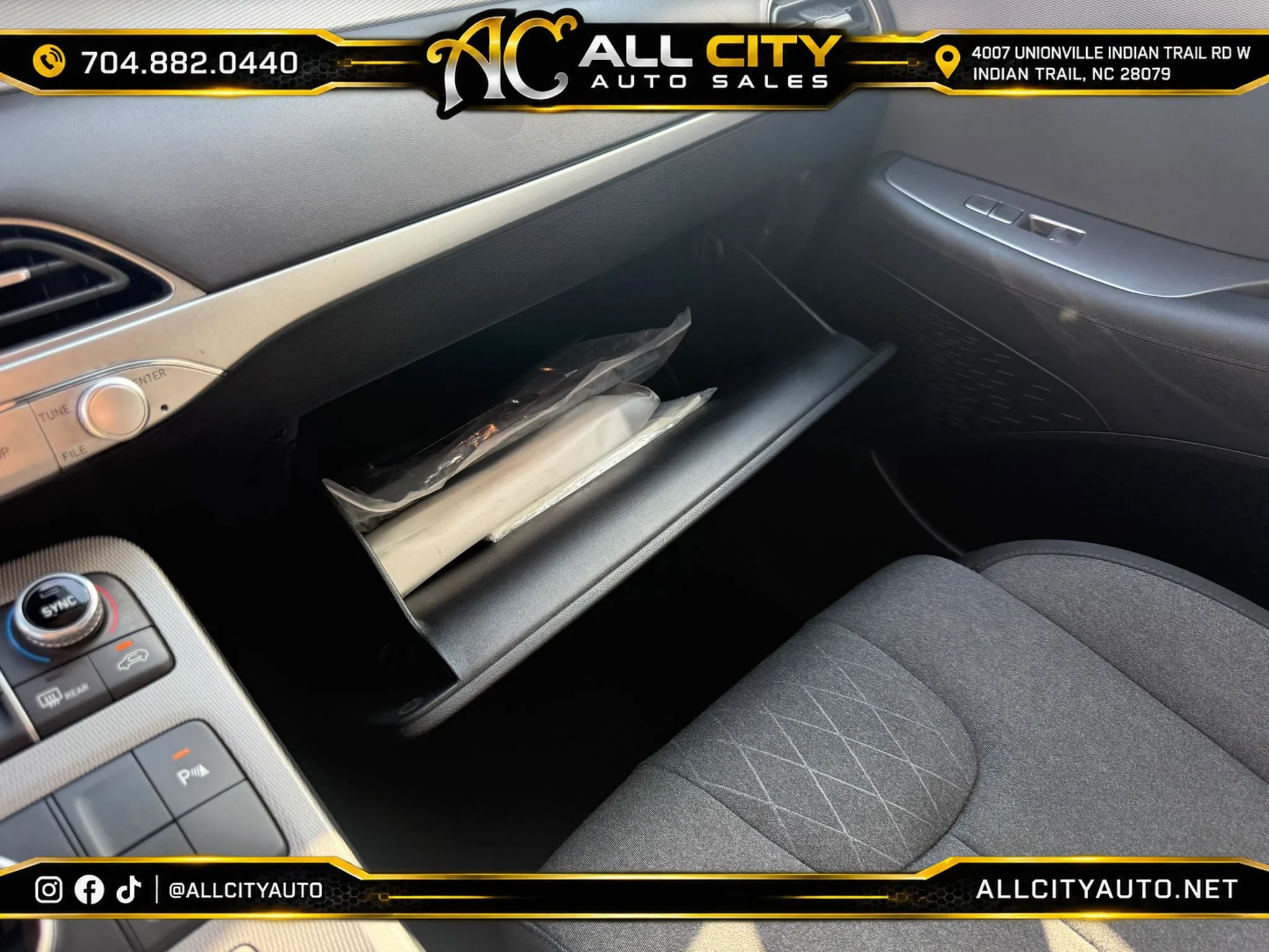 Used 2021 Hyundai Palisade SEL w/ Convenience Package FWD image 37