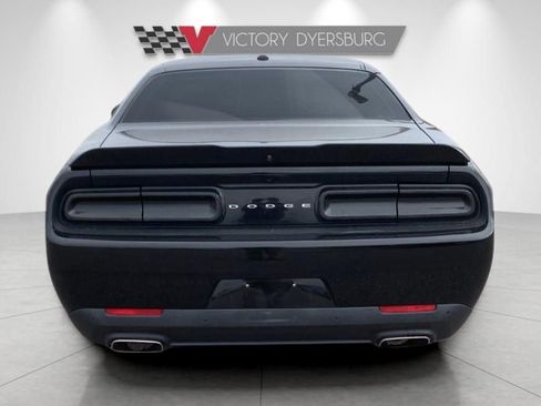 Used 2022 Dodge Challenger GT image 7
