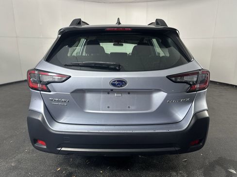 Used 2023 Subaru Outback 2.5i image 10