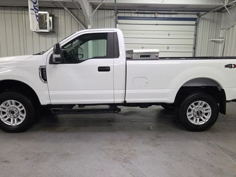 Used 2019 Ford F250 XLT AWD/4WD image 3