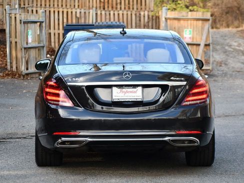 Used 2018 Mercedes-Benz S 560 4MATIC Sedan image 12