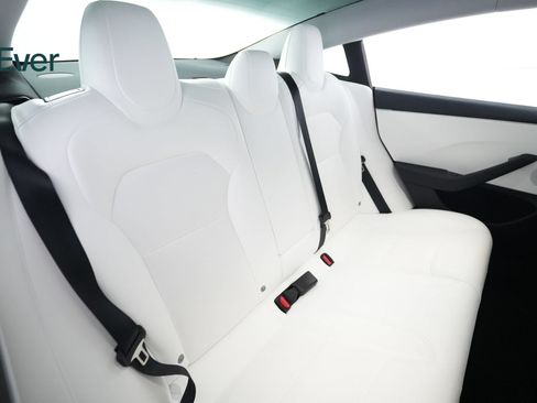 Used 2025 Tesla Model 3 Performance AWD/4WD image 5
