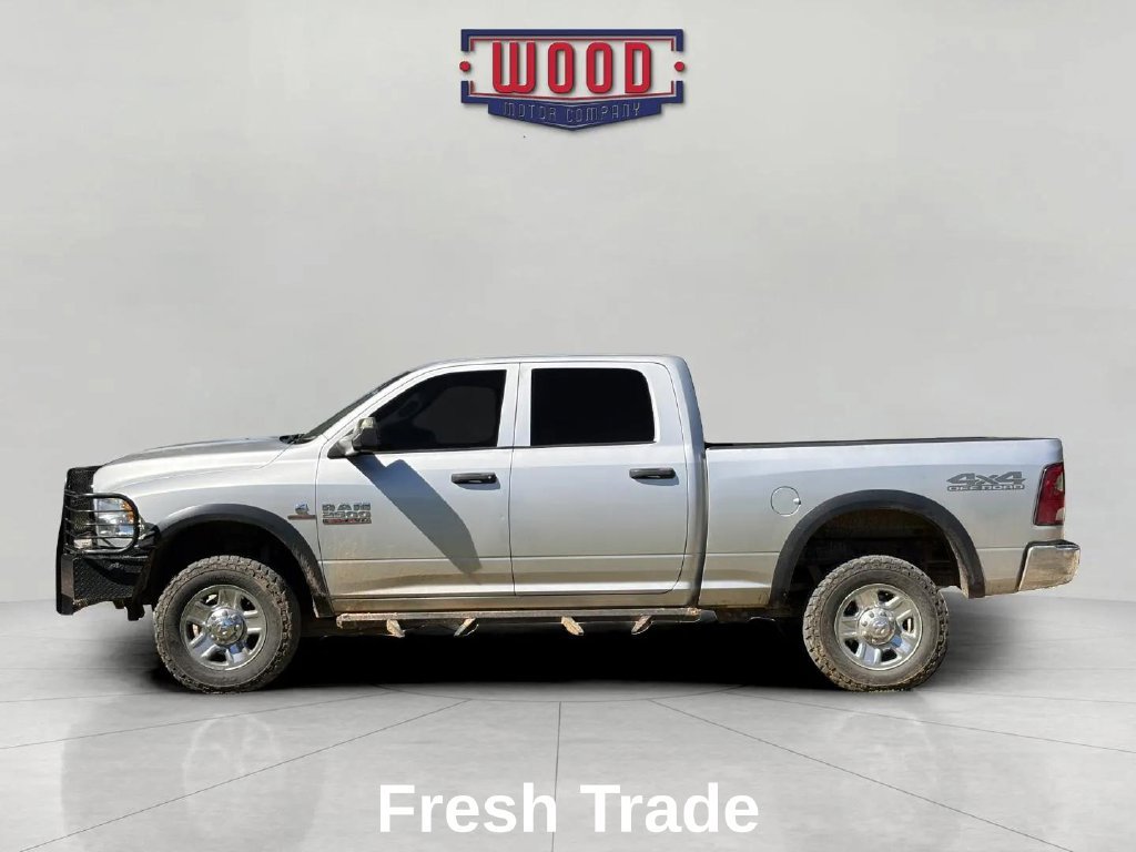 Used 2018 RAM 2500 Tradesman w/ Chrome Appearance Group AWD/4WD image 4