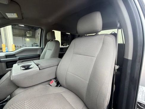 Used 2015 Ford F150 XLT w/ Equipment Group 301A Mid AWD/4WD image 19