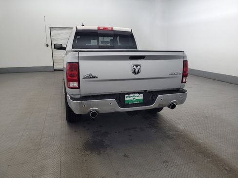 Used 2017 RAM 1500 Big Horn image 6