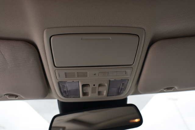 Used 2015 Honda CR-V Touring image 38