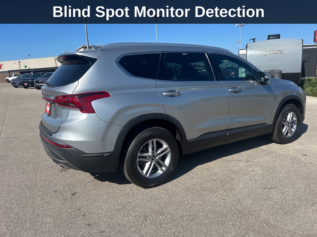 Used 2023 Hyundai Santa Fe SEL FWD image 6